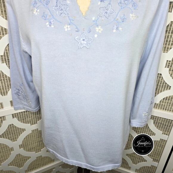Christopher & Banks Light Blue Embroidered and Beaded 3/4 Sleeve Sweater Size S - Picture 5 of 12